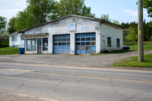 Été,Saison,Baie-des-Chaleurs,Région,MRC Bonaventure,Commercial,Garage mécanique auto,New Carlisle,Jour,Temps